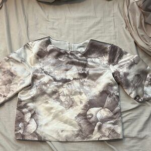 Club Monaco Boxy Blouse Cream and Gray 3/4 Sleeve